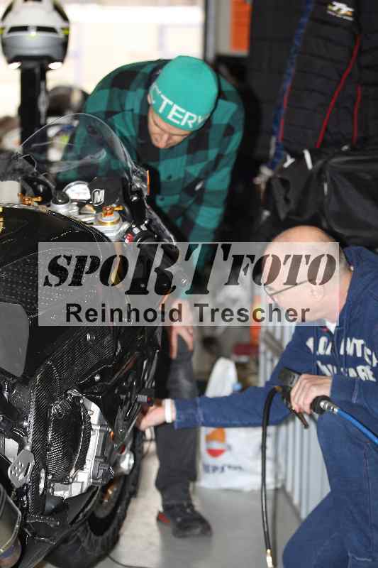 /Archiv-2024/01 26.-28.01.2024 Moto Center Thun Jerez/Boxenimpressionen/28.01.2024